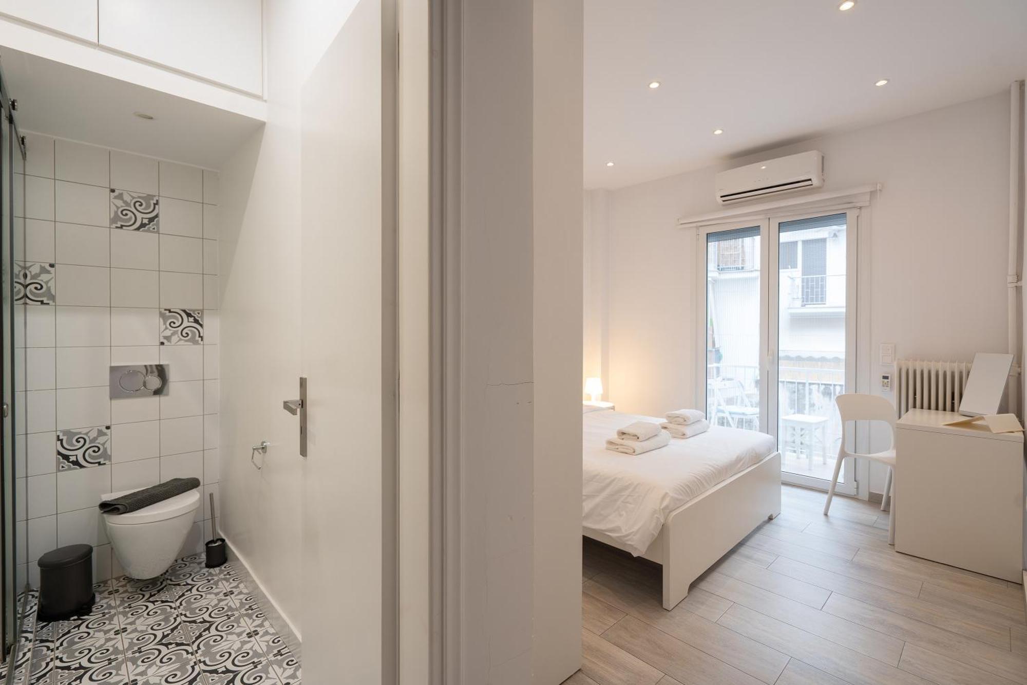 Vibrant & Cozy Apt In Афины Экстерьер фото