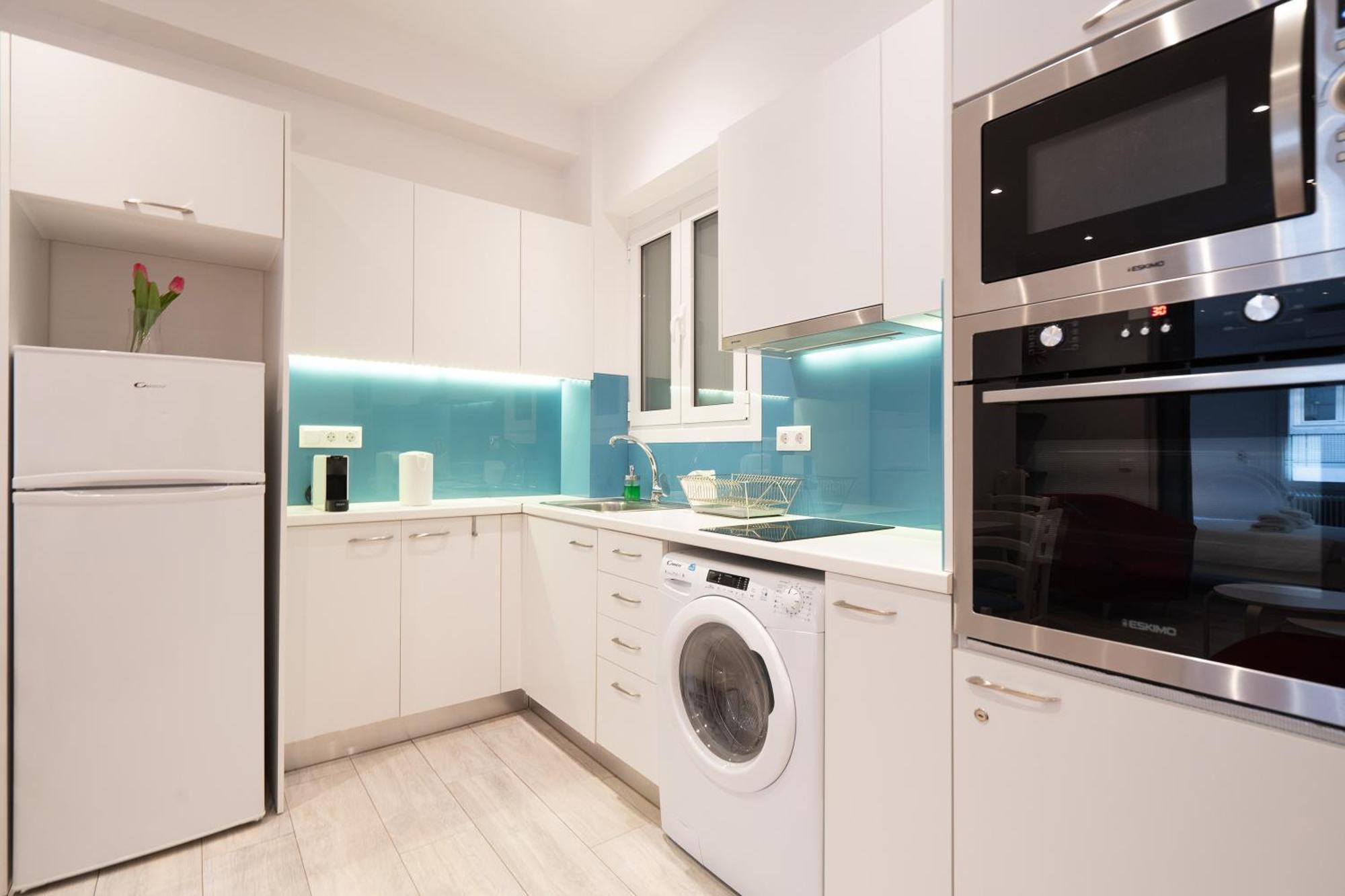 Vibrant & Cozy Apt In Афины Экстерьер фото