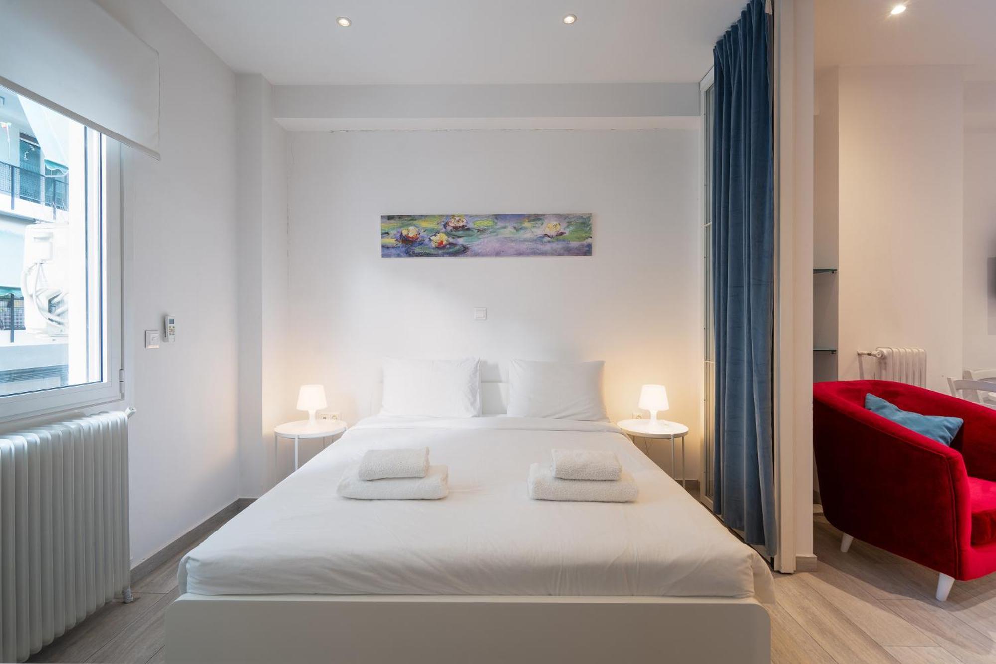 Vibrant & Cozy Apt In Афины Экстерьер фото