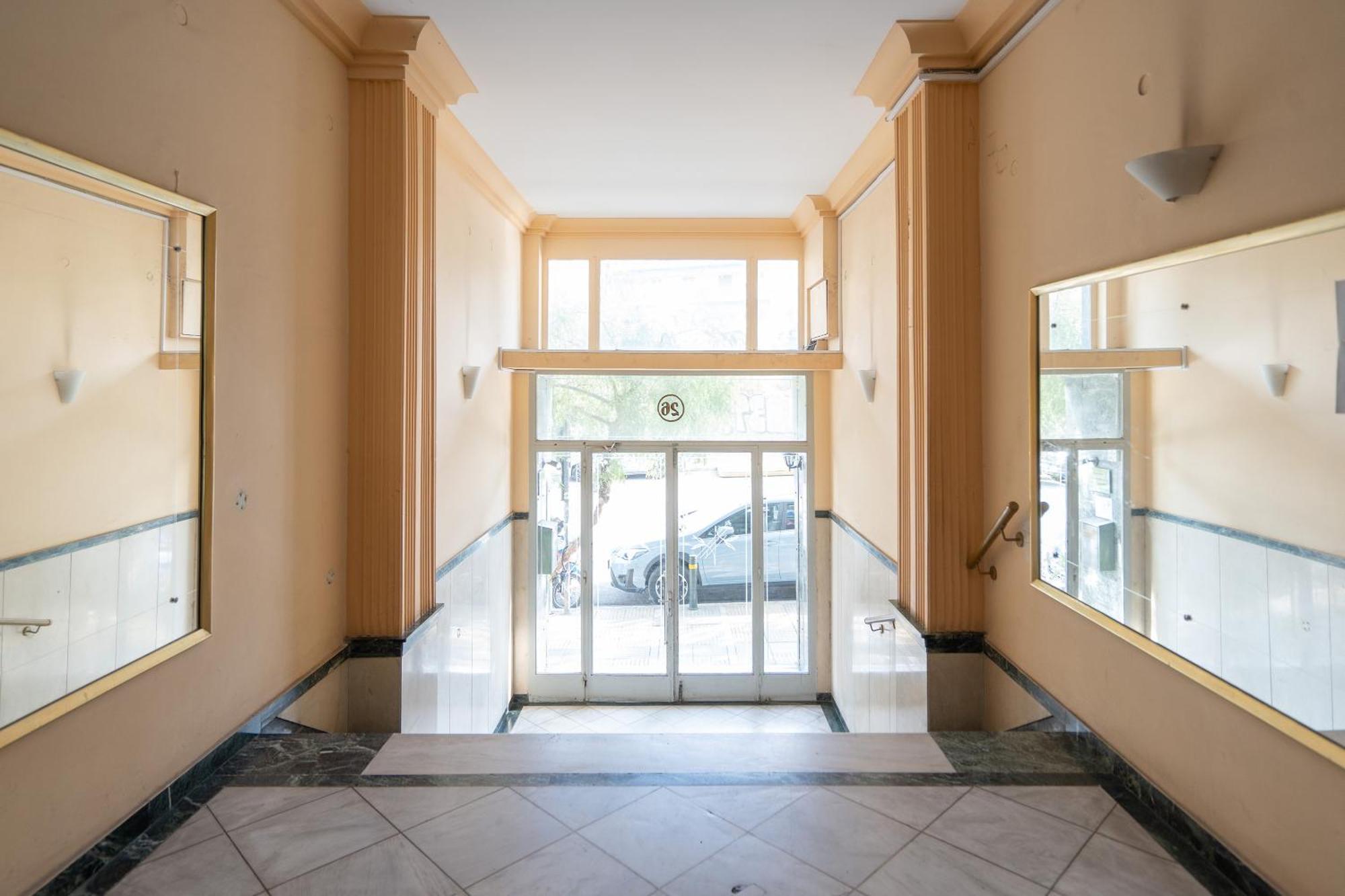 Vibrant & Cozy Apt In Афины Экстерьер фото